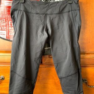 Lululemon Black 🖤 Cropped Leggings